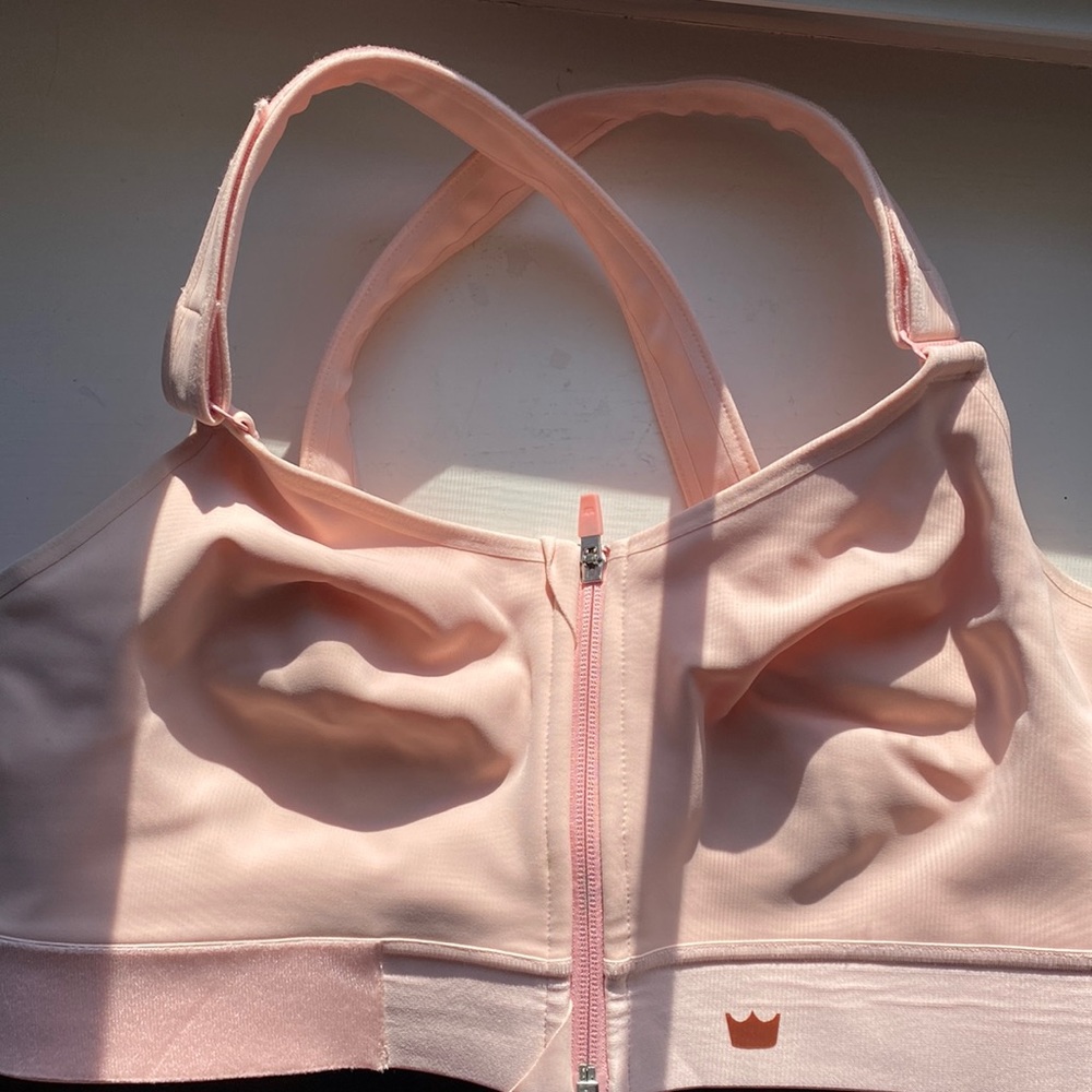 SheFit - The Flex Sports Bra